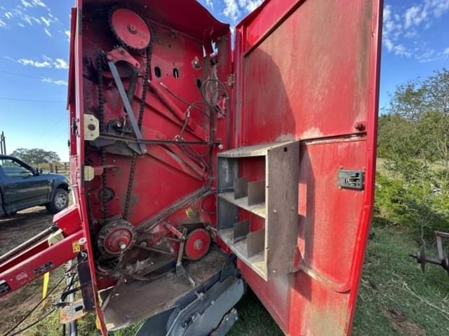 Image of Massey Ferguson 2856A equipment image 2