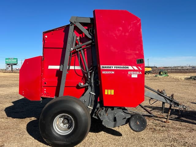 Image of Massey Ferguson 2956A equipment image 1