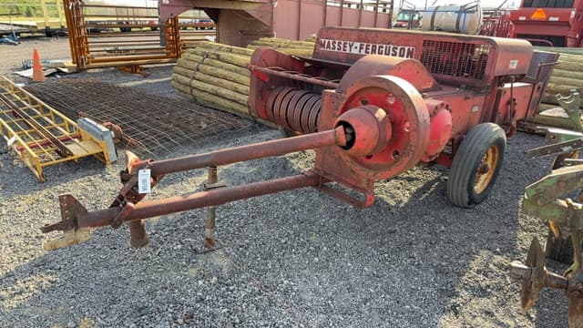 Image of Massey Ferguson 3 equipment image 1