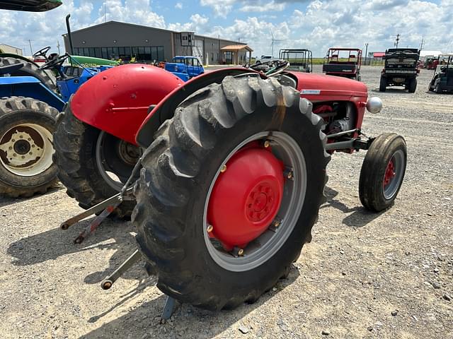 Image of Massey Ferguson 30 equipment image 2