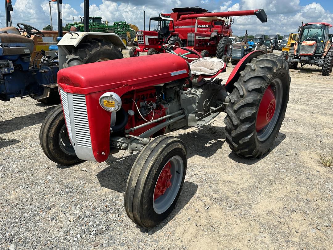 Image of Massey Ferguson 30 Primary image