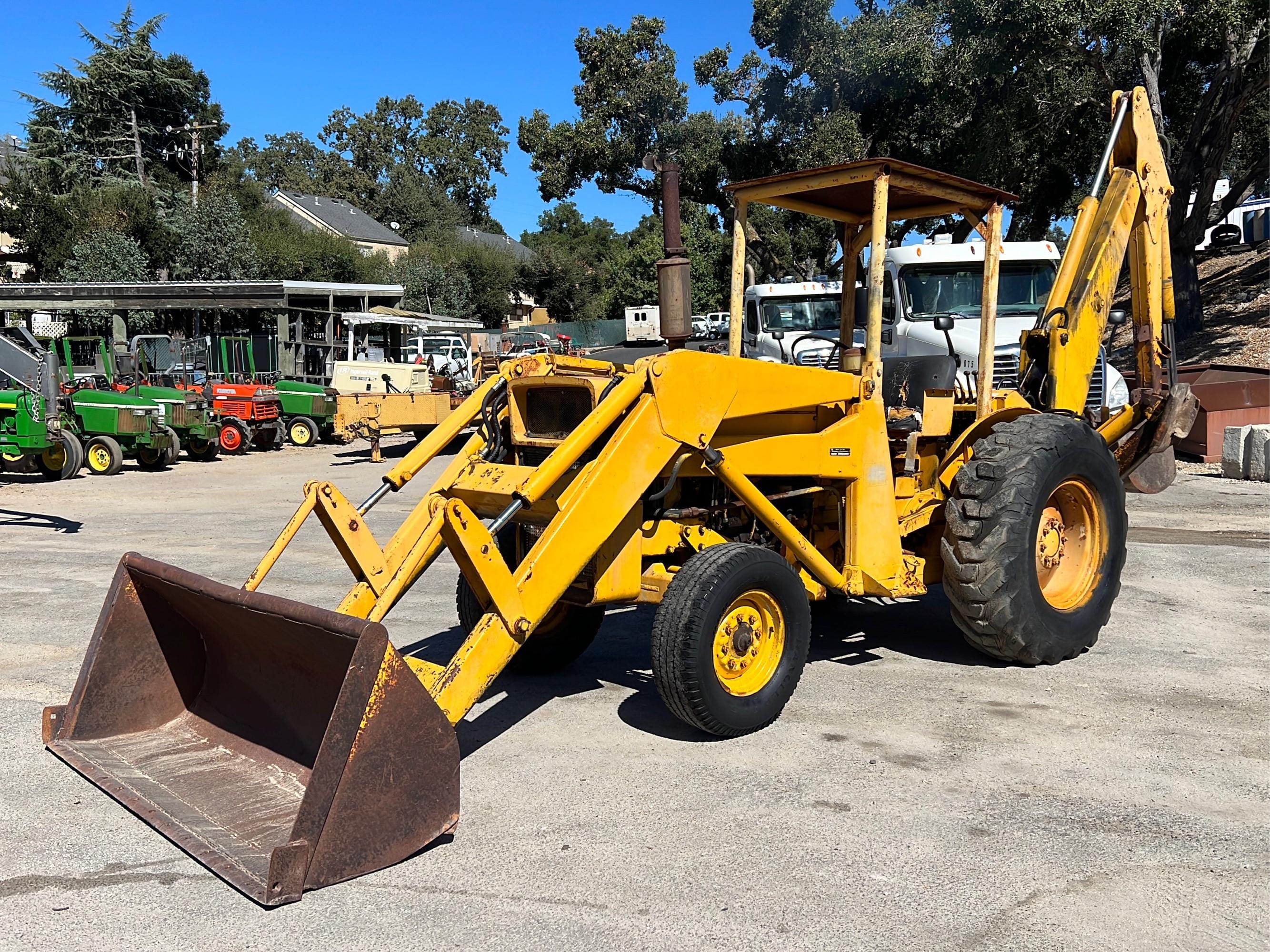 Main image Massey Ferguson 300