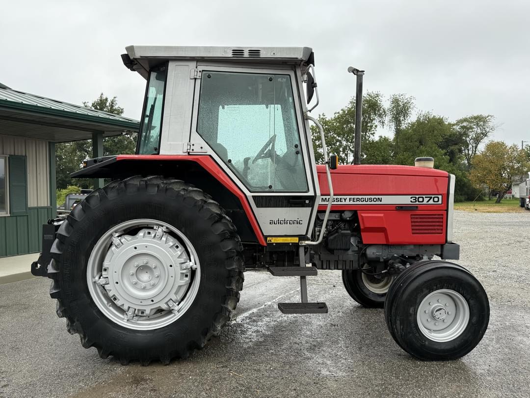 Image of Massey Ferguson 3070 Primary image
