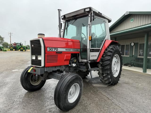 Image of Massey Ferguson 3070 equipment image 1