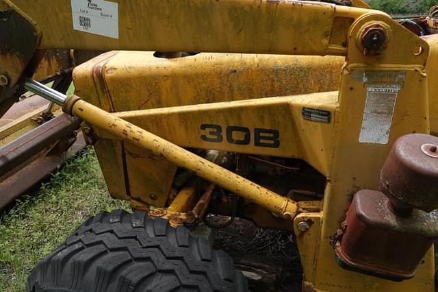 Image of Massey Ferguson 30B equipment image 4