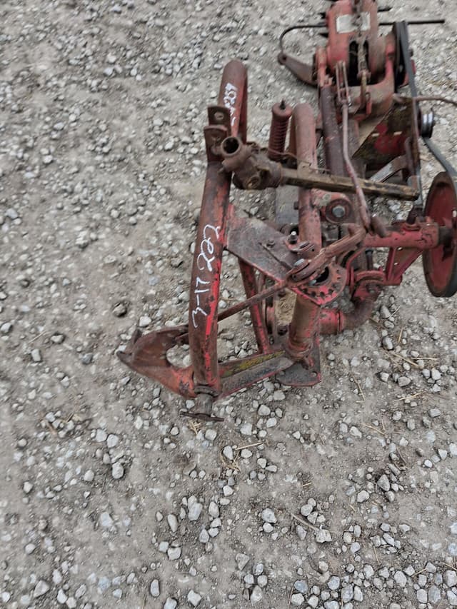 Image of Massey Ferguson 31 equipment image 2