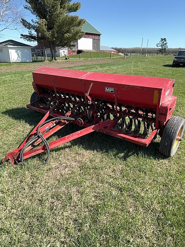 Image of Massey Ferguson 33 equipment image 1