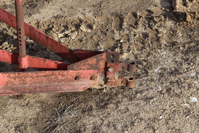 Image of Massey Ferguson 33 equipment image 4