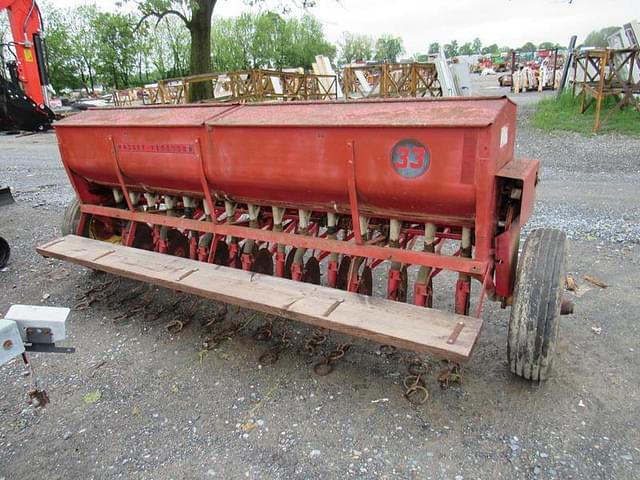 Image of Massey Ferguson 33 equipment image 2