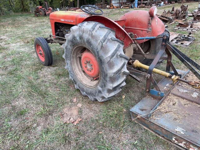 Image of Massey Ferguson 35 equipment image 2