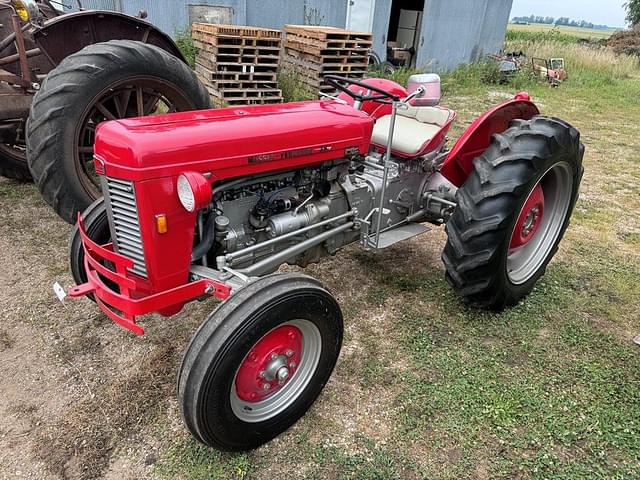 Image of Massey Ferguson TO-35 equipment image 1