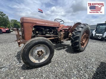 Main image Massey Ferguson 35 Deluxe