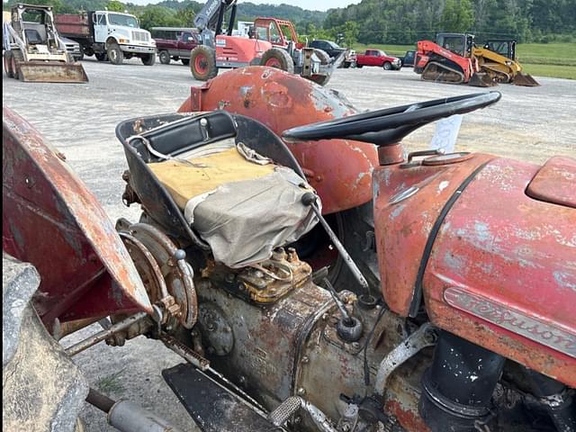 Image of Massey Ferguson 35 equipment image 4