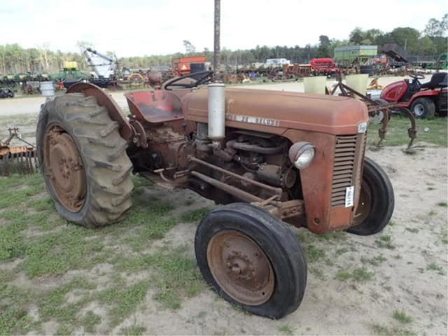 Image of Massey Ferguson 35 equipment image 2