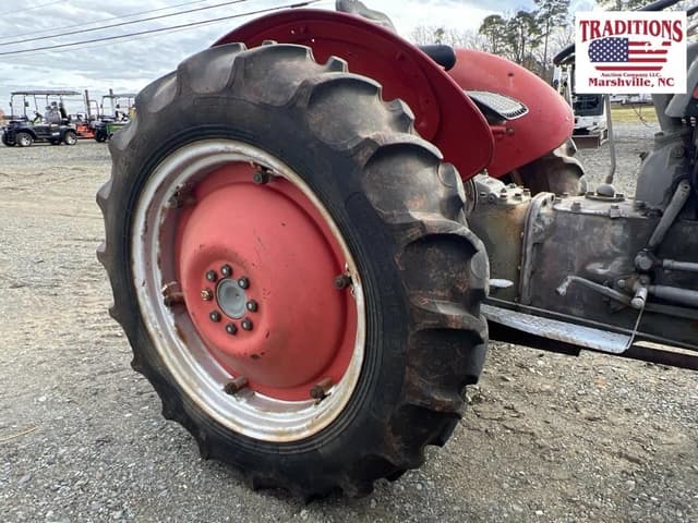 Image of Massey Ferguson 35 equipment image 4