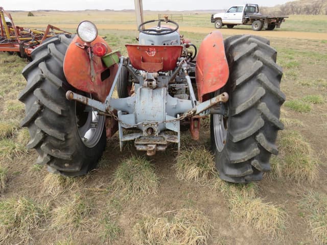 Image of Massey Ferguson 35 equipment image 4