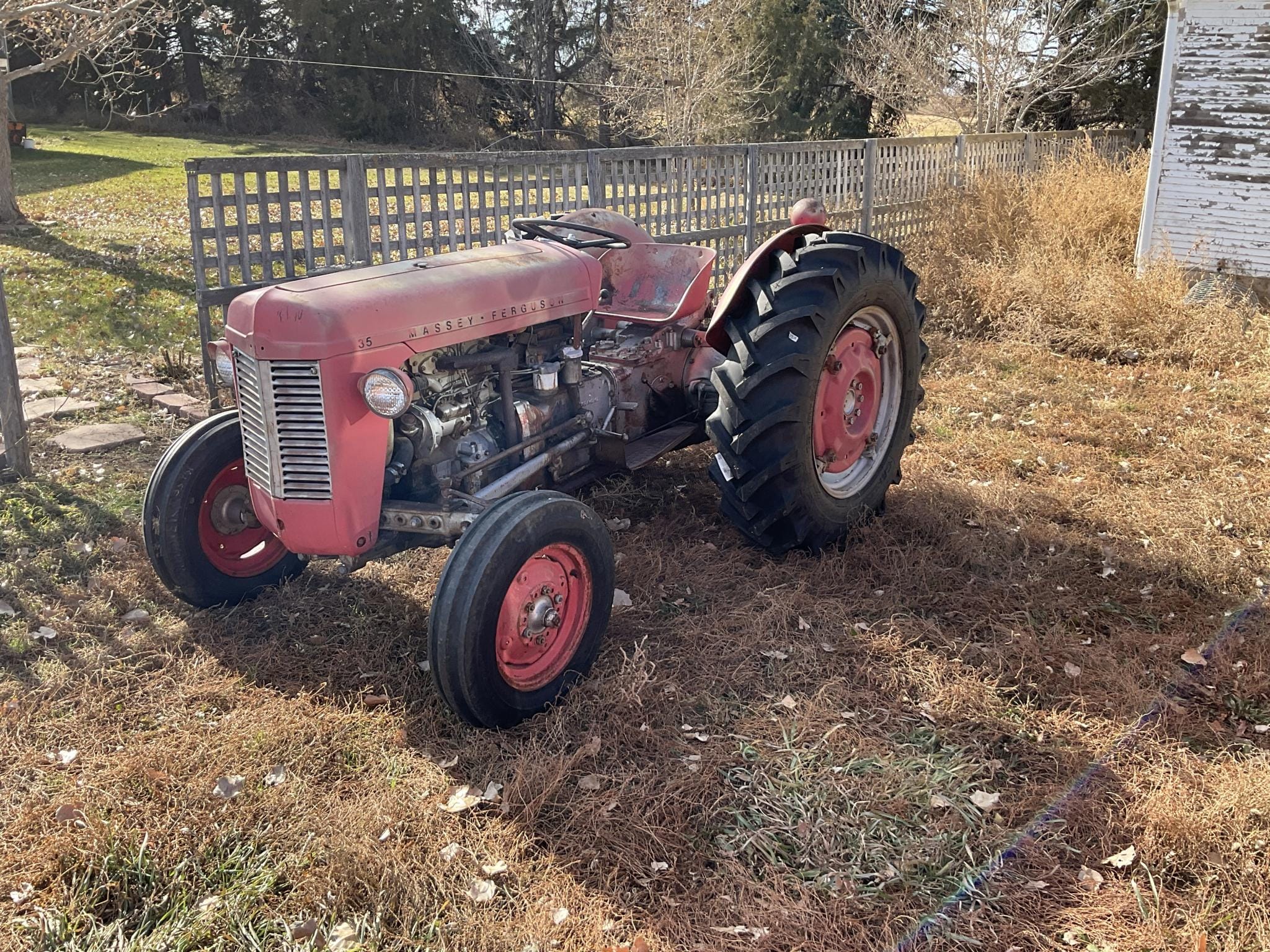 Main image Massey Ferguson 35