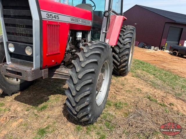 Image of Massey Ferguson 3545 equipment image 2