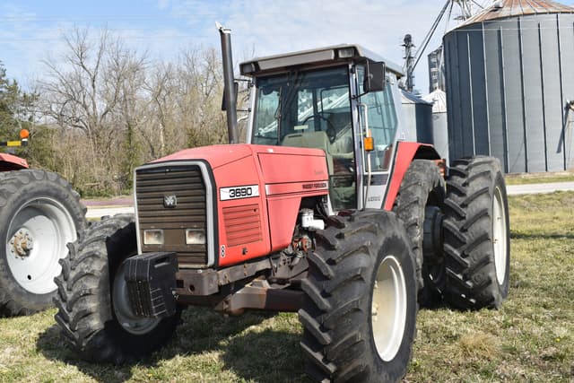 Image of Massey Ferguson 3690 equipment image 1