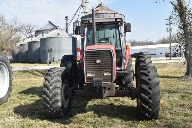 Image of Massey Ferguson 3690 equipment image 2