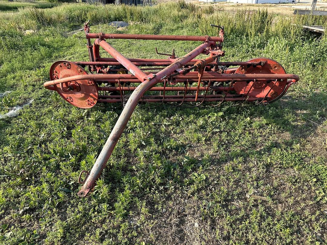 Image of Massey Ferguson 37 Primary image