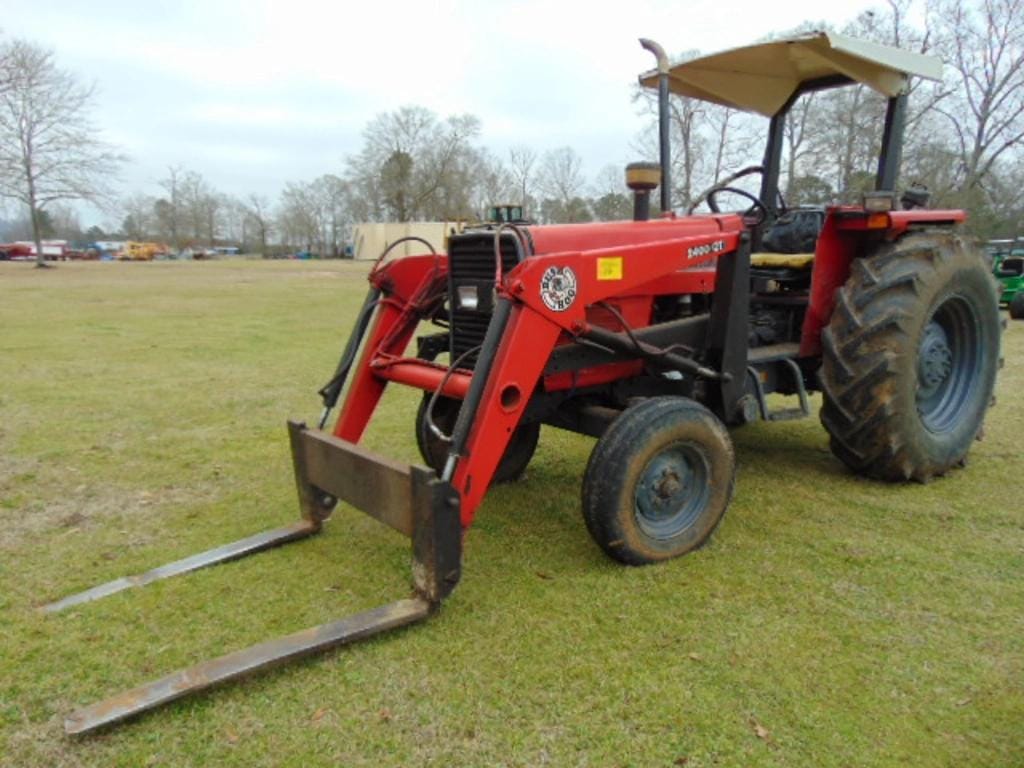 Massey Ferguson 383 Equipment Image0