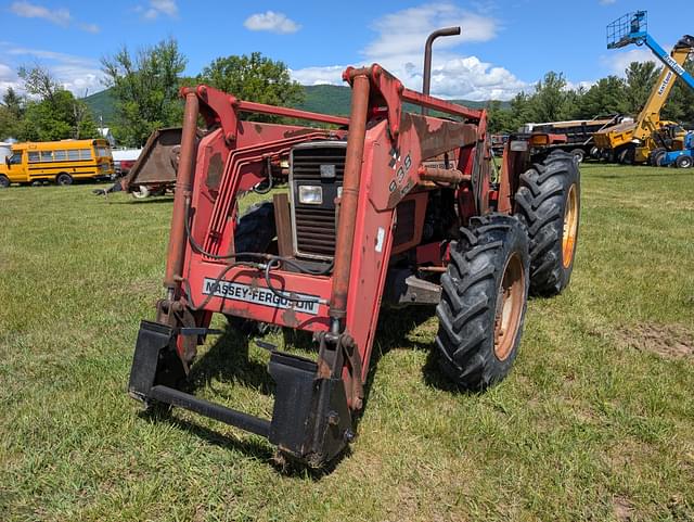 Image of Massey Ferguson 390 equipment image 1