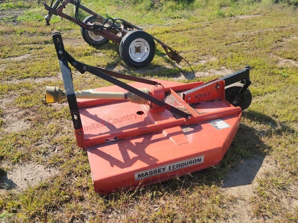 Image of Massey Ferguson 1051 Primary Image
