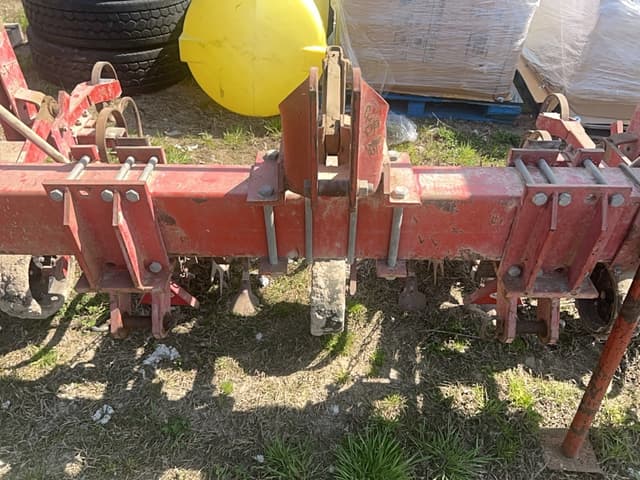 Image of Massey Ferguson 440 equipment image 1