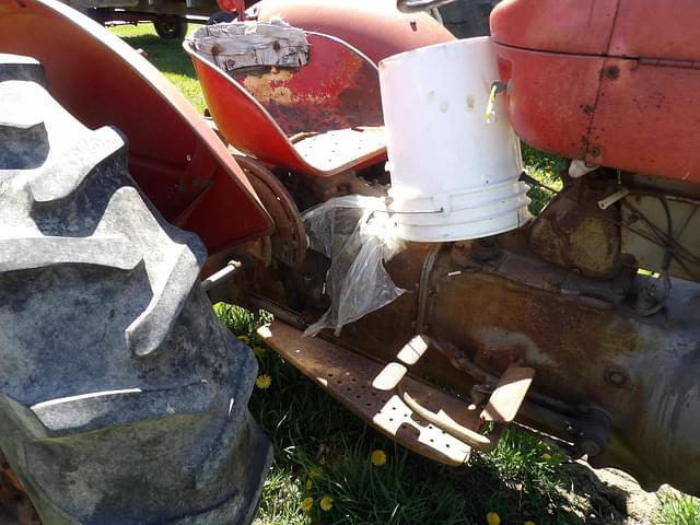 Image of Massey Ferguson 40 equipment image 2