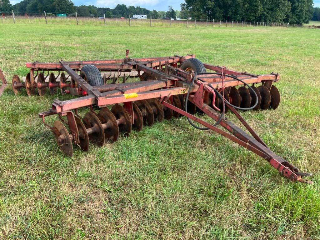 Main image Massey Ferguson 40