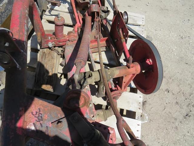 Image of Massey Ferguson 41 equipment image 2
