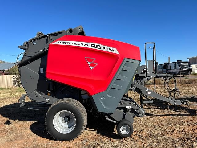 Image of Massey Ferguson RB4180V equipment image 1