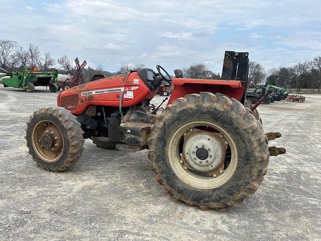 Image of Massey Ferguson 4225 equipment image 1