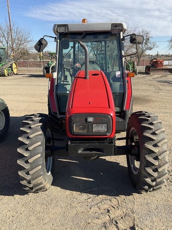 Image of Massey Ferguson 4225 equipment image 2