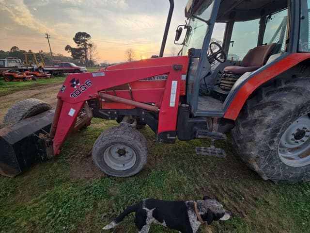 Image of Massey Ferguson 4243 equipment image 2