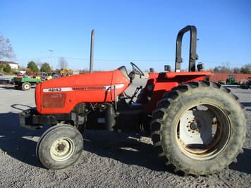 Main image Massey Ferguson 4243