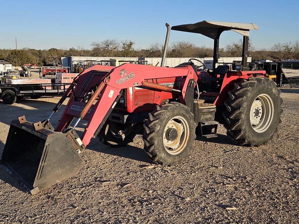 Image of Massey Ferguson 4245 Primary image