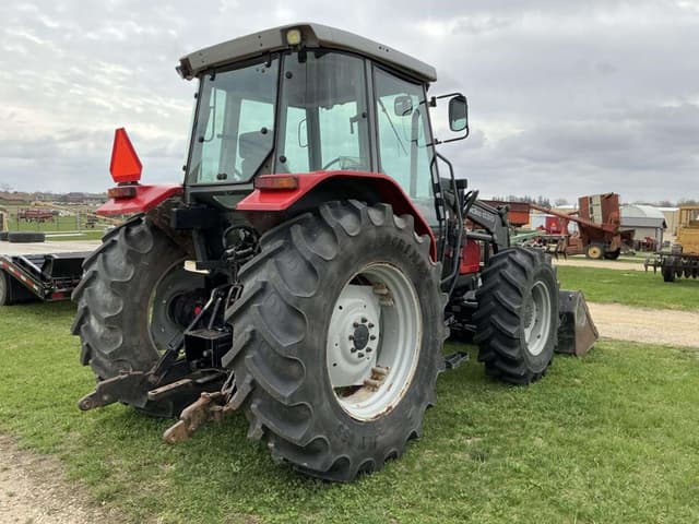 Image of Massey Ferguson 4255 equipment image 2