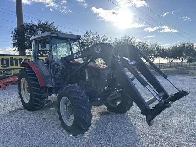 Image of Massey Ferguson 4263 equipment image 4