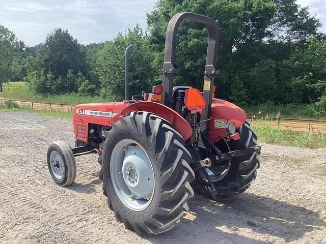 Image of Massey Ferguson 431 equipment image 3