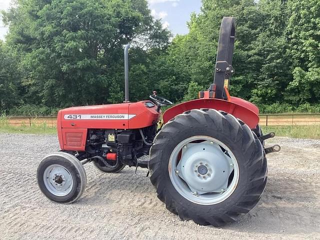 Image of Massey Ferguson 431 equipment image 2