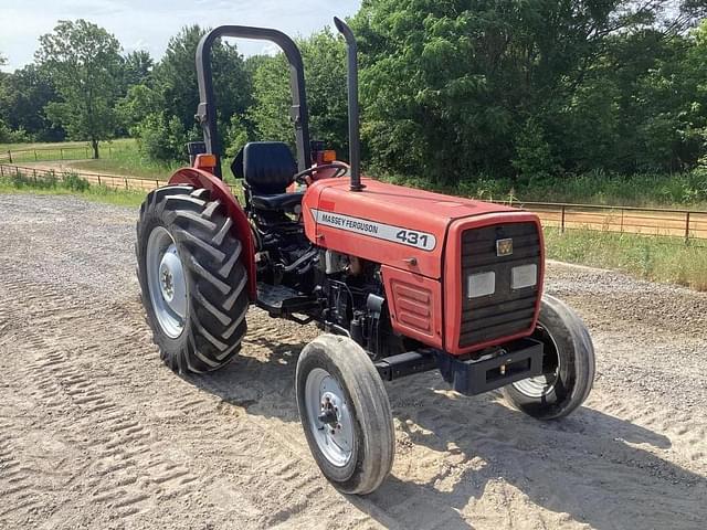 Image of Massey Ferguson 431 equipment image 4