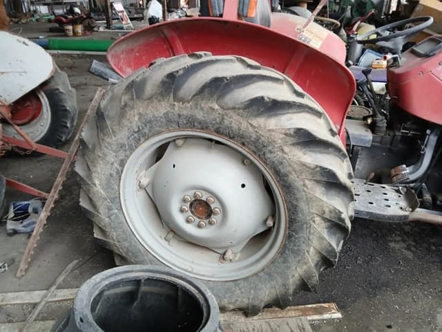 Image of Massey Ferguson 431 equipment image 3