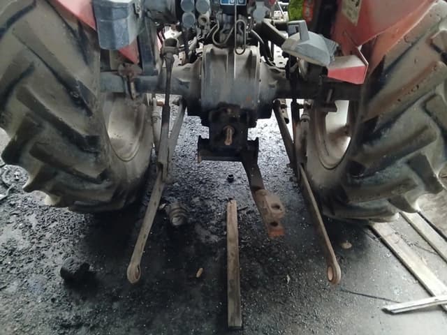 Image of Massey Ferguson 431 equipment image 4