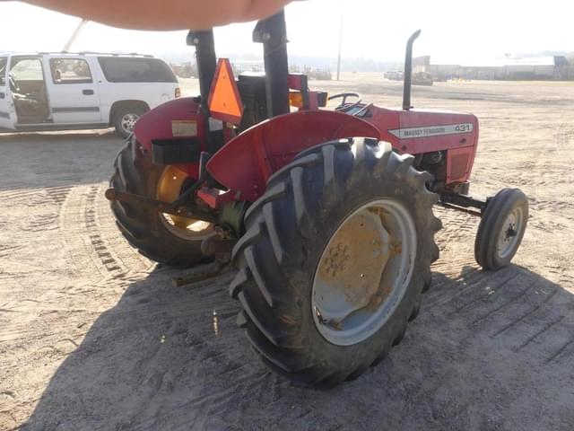 Image of Massey Ferguson 431 equipment image 2