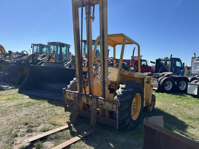 Image of Massey Ferguson MF4500 equipment image 2
