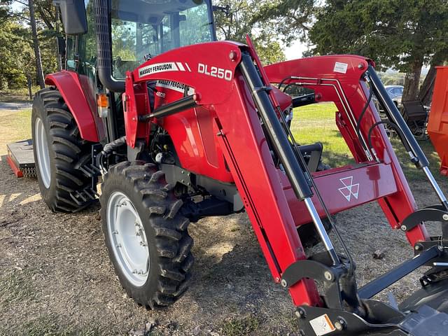 Image of Massey Ferguson 4608 equipment image 2