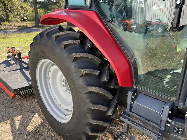 Image of Massey Ferguson 4608 equipment image 4