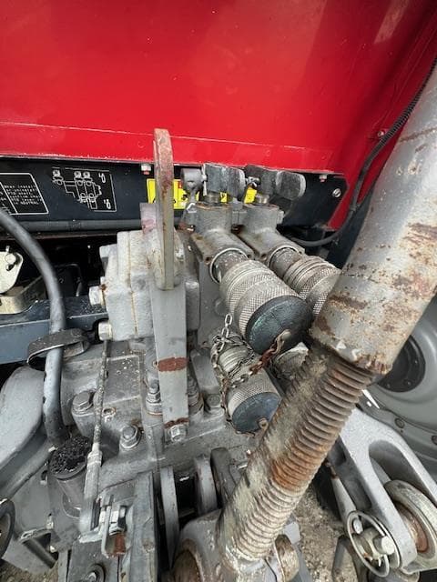 Image of Massey Ferguson 4608 equipment image 4